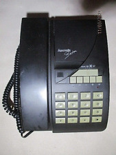 Telefon mit integriertem Anrufbeantworter und Fernabfrage