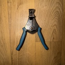 KLEIN TOOLS WIRE STRIPPER 8-22