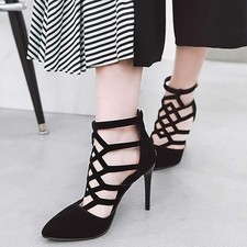 EU40 Cut Out Stiefeletten