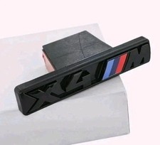 BMW X4M Grill-Emblem