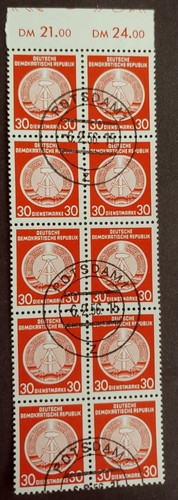 Early dienstmarken 30pf ddr - early,