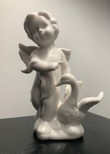 Porzellanfigur "Engel mit