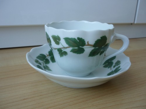HUTSCHENREUTHER-Weinlaub-Kaffe