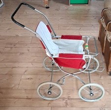 Alter Puppenwagen 70er