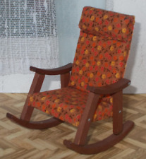 Bodo Hennig Schaukelstuhl Dunkles Holz Blumenmuster MINIATUR Möbel