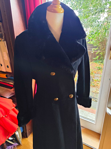 Wool and cashmere - and,
