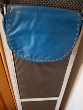 sticksandstones Lederumhängetasche türkis