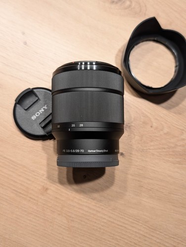 Sony 70mm 5 - sony, f/3.5-5.6
