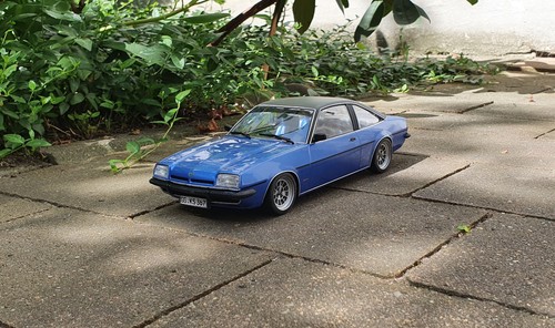 Opel manta berlinetta - manta, b
