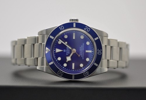 Tudor black bay - tudor,