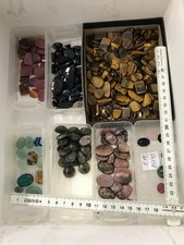 Posten mit 25 Cabouchons