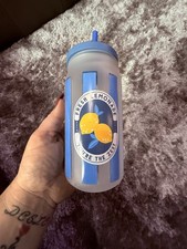 Virale Zitrone Soda Dose Stil