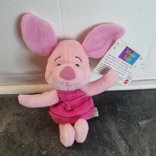 Winnie the pooh - winnie,