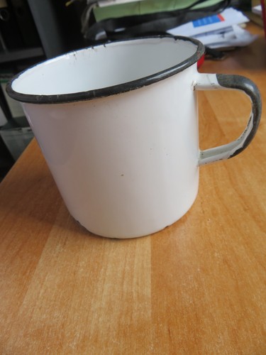 Alter großer trinkbecher - alter,