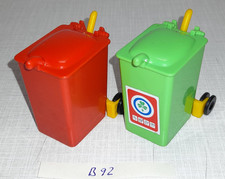 Playmobil Mülltonne mit Fahrgestell 2x rot & grün Abfalltonne (B92)