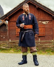 Mittelalter Wikinger Vikings Valhalla Tunika Hemd Waffenrock Raben Hugin Munin