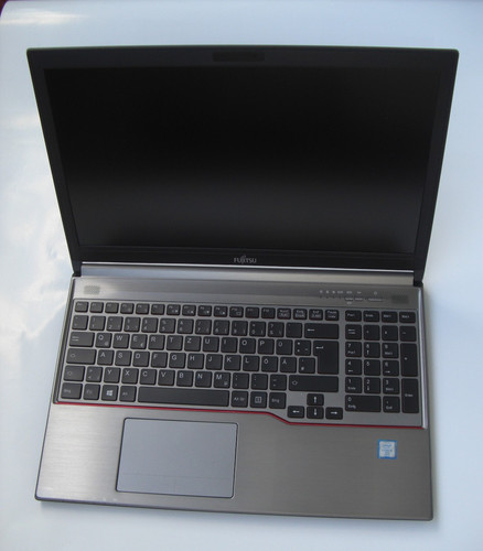 Fujitsu lifebook e756 intel - fujitsu,