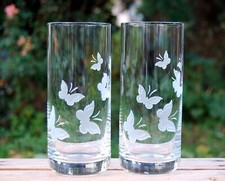 2 Longdrinkgläser Wassergläser mit Motiv Schmetterling HANDGESCHLIFFEN