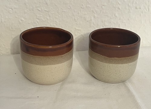 Vintage tassen stück - stück, braun