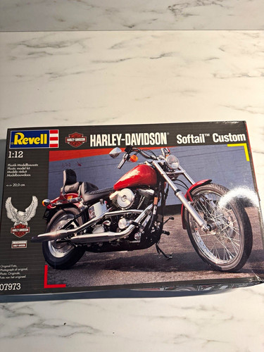 Revell harley davidson - revell, softail