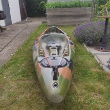 Kajak neuwertig - Angleraufsitzboot inkl Rutenhalter -ANGLERBOOT, Tarnfarbe