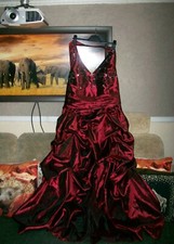 Große Mode Braut??Damen-Hochzeitskleid??gr. 58 Bordeaux  Blütenstickerei Neu