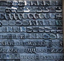 Zierschrift 10,5mm Bleischrift Bleisatz Buchdruck Handsatz Alphabet Schrift ABC