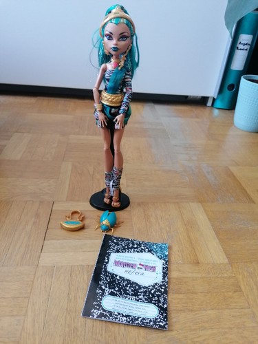 Monster high puppe - high, wave