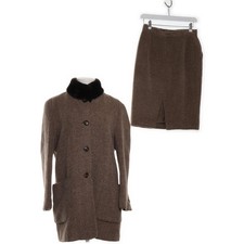 Jobis, Business Kostüm