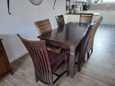 Esstisch mit 6 Stühlen