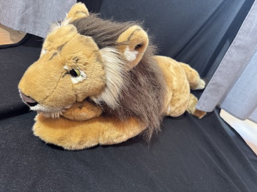 Uni toys löwe lion liegend - lion,