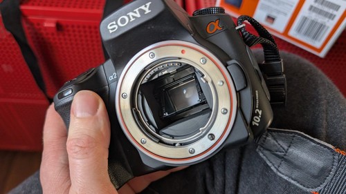 Sony alpha a200 - sony,