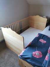 Kinderbett gut erhalten auch als Beistellbett