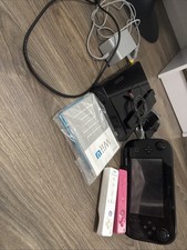 Nintendo Wii U Konsole mit GamePad & Zubehör & 3 Spielen-Komplettpaket!