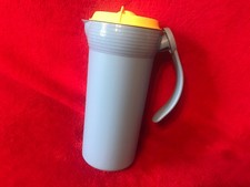 Tupper, Picknick Kanne, 1,1l hellblau, gelb, gebraucht, sehr guter Zustand