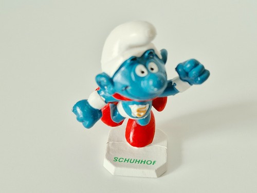 Werbeschlumpf gigant schuhhof - gigant,