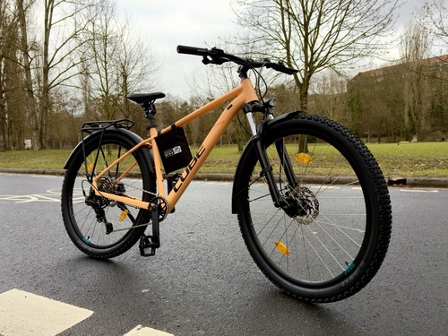 Neues fahrrad cube - cube, race