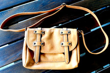 Damen - Umhänge - Handtasche curry,  neu