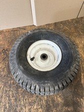 Aufsitzmäher Rasentraktor Bereifung Räder 15x6.00-6 Reifen Felgen