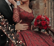 Henna Kleid / Abendkleid rot / Kinalik