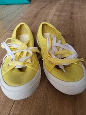 Tamaris Chucks Halbschuhe Gelb