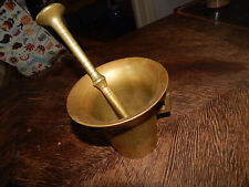 großer alter Mörser mit Stößel massic Messing