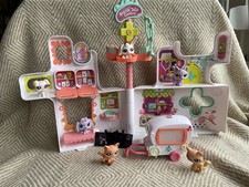 Littlest Pet Shop • Rescue Tails Centre/Tierklinik mit 6 Figuren • Hasbro •
