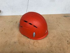 Salewa Helm,  Klettern, Höhlenbefahrungen, Klettersteige, Erlebnispädagogik