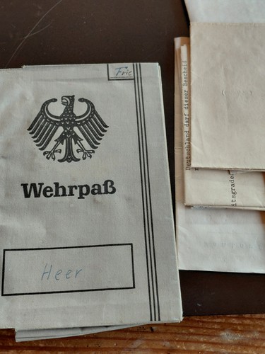 Wehrpass 1968 - bw,
