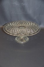 Tortenplatte auf Fuß - Glas - Durchmesser 30,5 cm und die Höhe ist 12,5 cm