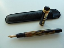 Pelikan M400