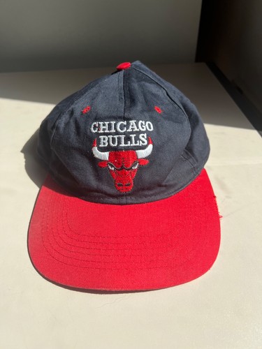 Vintage chicago bulls snapback - chicago,