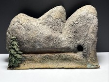 Spur H0 DDR HÄNISCH Geländestück Pappe Fels Hintergrund Landschaft Piko Rarität