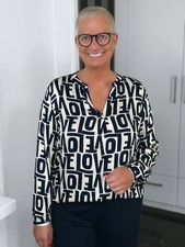 MILANO ITALY - Bluse Love /